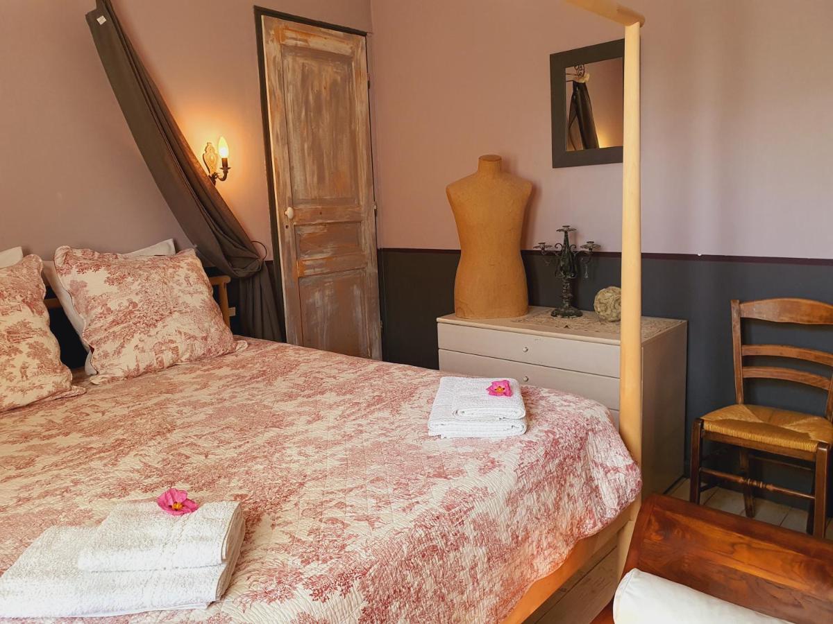 Le Clos des pins Claira Exterior foto